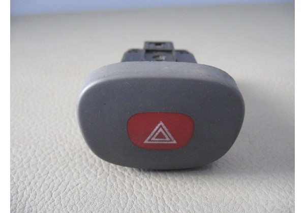 Кнопка аварійки Renault Symbol II, Clio II, 7700421820